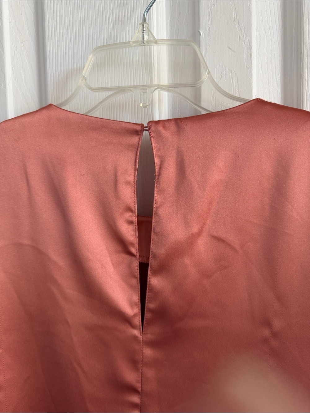 Asos Design Satin Short-Sleeve Blouse - Rose Gold Size 6 - Picture 4 of 8